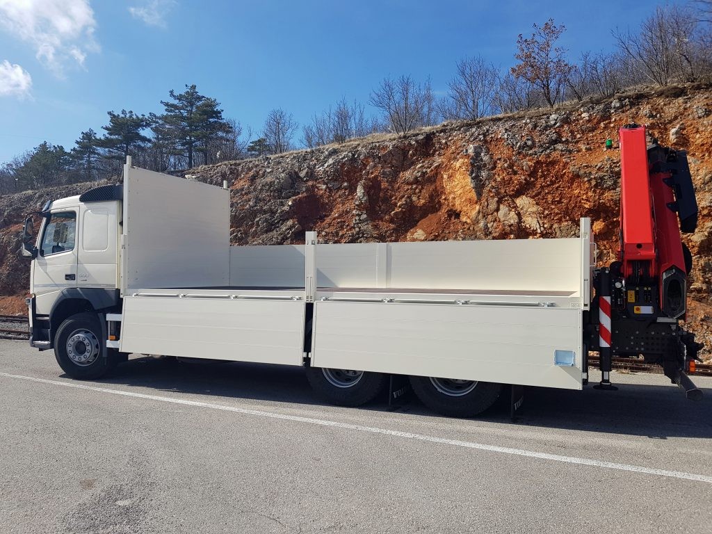 Palfinger dizalica PK 17.001 SLD3 i tovarni sanduk