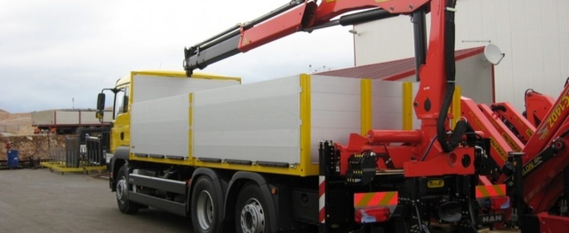 Palfinger dizalica PK 15500 i tovarni sanduk za Man Psc – Građa.
