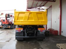 Palfinger_dizalica_PK_18500_i_trostrani_kiper_TSK_160A