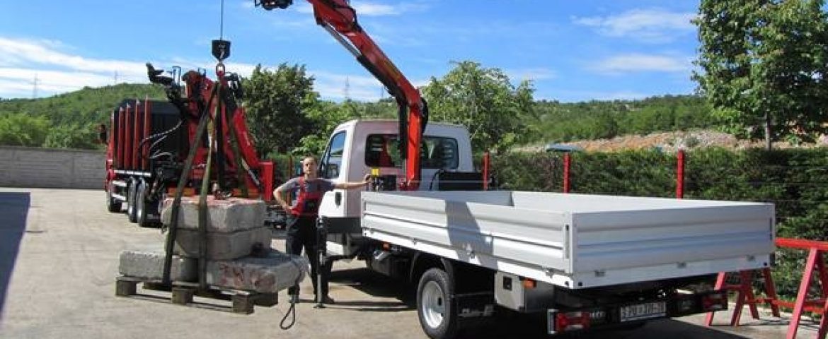 Palfinger dizalica PK 3400 i tovarni sanduk za CNM-KD Ponikve