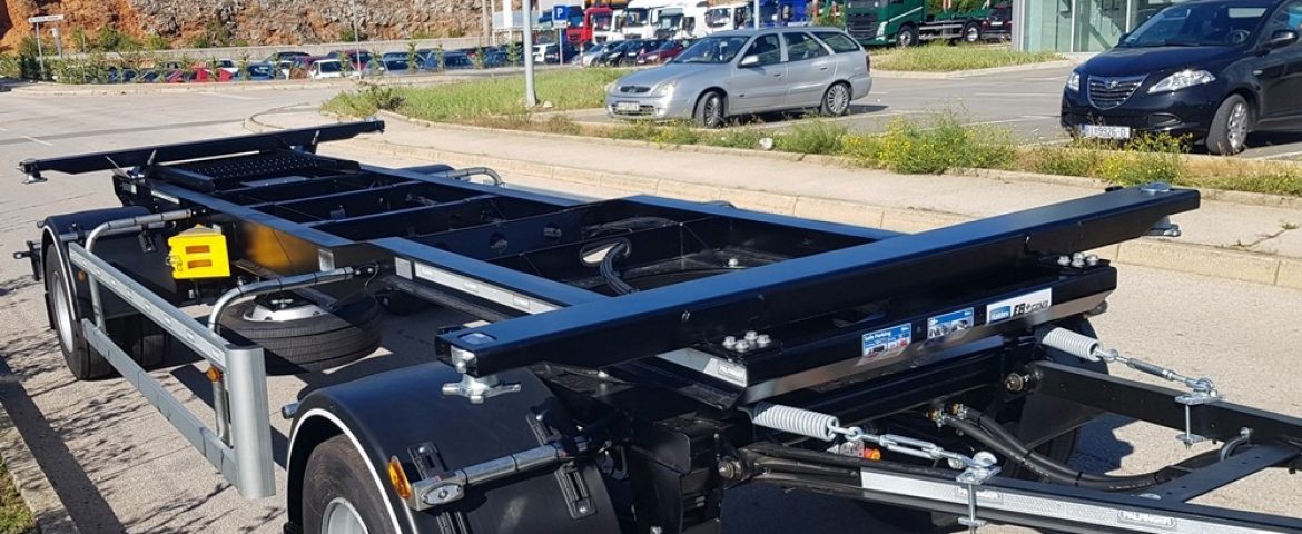 Dvosoosovinska prikolica PRS 180 ta tvrtku HEP Operator distribucijskog sustava d.o.o