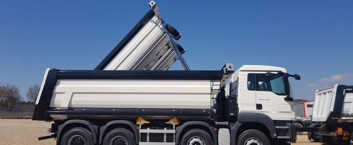 Stražnji “heavy duty” kiperi za PETROS KUMANOVO