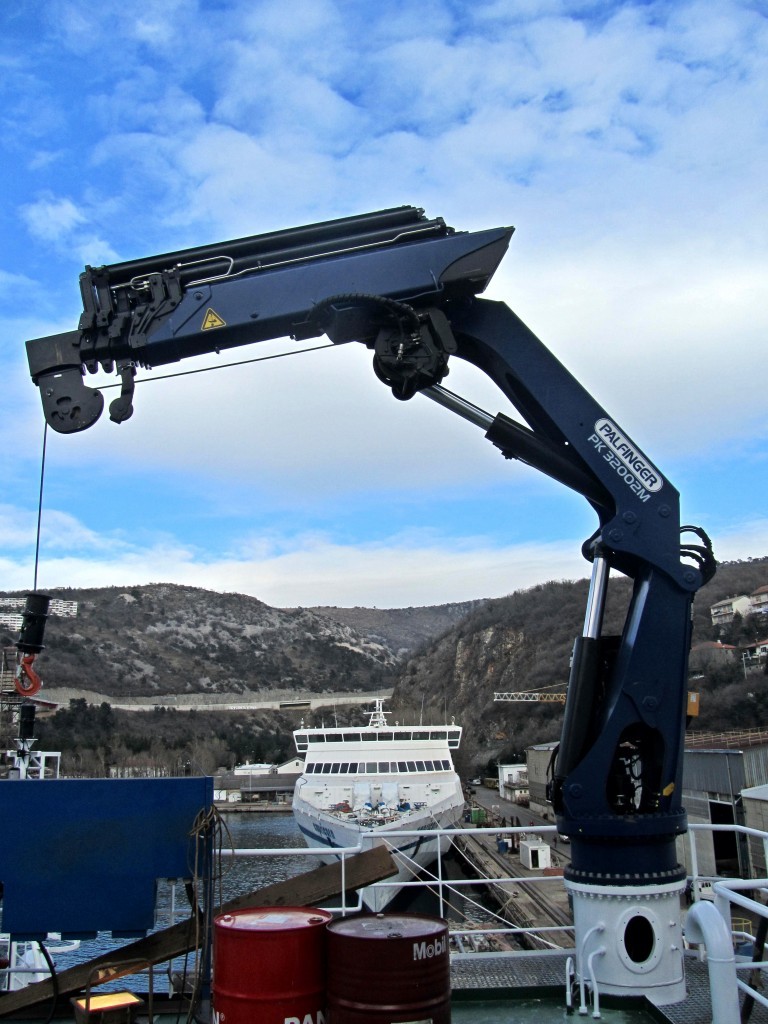 Palfinger_Marine_dizalica_PK_32002M_brodogradilišta