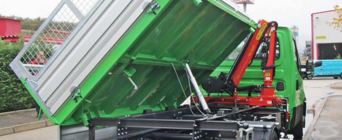 Palfinger dizalica PC 1500 i trostrani kiper TK 10 za Benussi d.o.o. – Automagistar