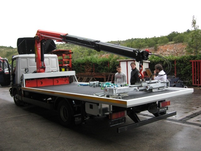 Palfinger_dizalica_PK_12000TB_i_fiksna_platforma_F_100_pauk_vozila