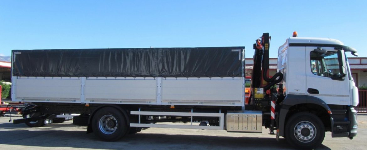 Palfinger dizalica PK 12002 EH i tovarni sanduk za Starimport d.o.o. – KJG d.o.o.
