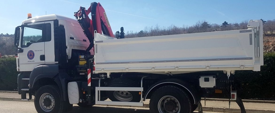 Palfinger dizalica PK 13.501 SLD1 i trostrani kiper TK 115 za javno poduzeće Općine Ilidža