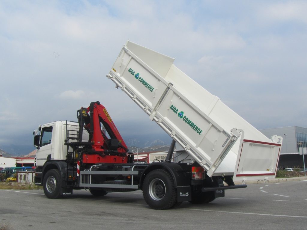 Palfinger_dizalica_PK_13.501_SLD3_i_čelični_trostrani_kiper_TK_115