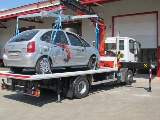 Palfinger dizalica PK 13500T i fiksna platforma za Benussi – Rijeka Promet