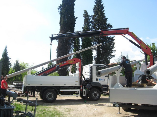 Palfinger_dizalica_PK_15500_i_tovarni_sanduk_kamionski_sanduci