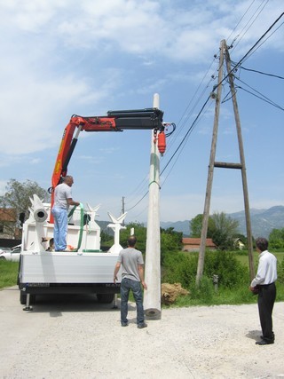 Palfinger_dizalica_PK_15500_i_tovarni_sanduk_kamionski_sanduci
