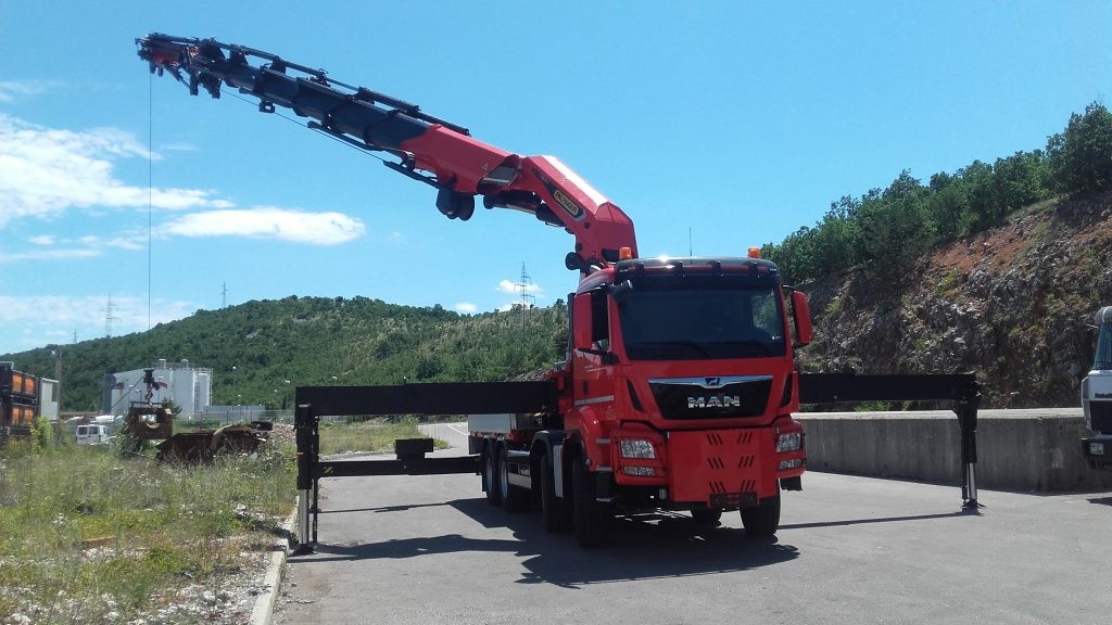 Palfinger_dizalica_PK_165.002_TEC_7_i_tovarni_sanduk