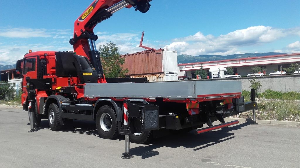 Palfinger dizalica PK 165.002 TEC7 i tovarni sanduk za tvrtku M.I. Hršak