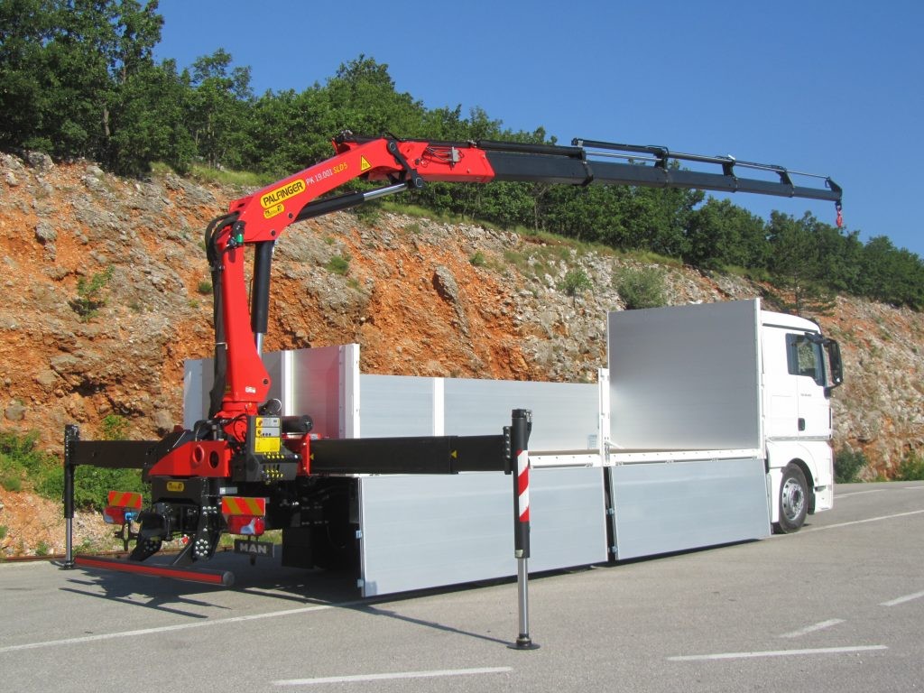 Palfinger dizalica PK 19.001 SLD 5 te modularni sanduk za tvrtku Vnuk d.o.o.
