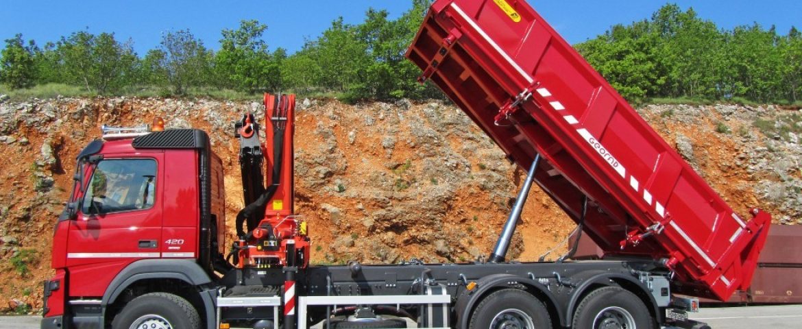 Palfinger dizalica PK 32080 i trostrani kiper TK 160 za tvrtku Georad d.o.o.