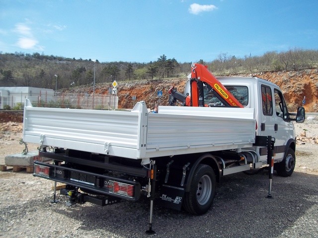 Palfinger dizalica PK 4200 i trostrani kiper TK 35 za Benussi – Vrelo Rab