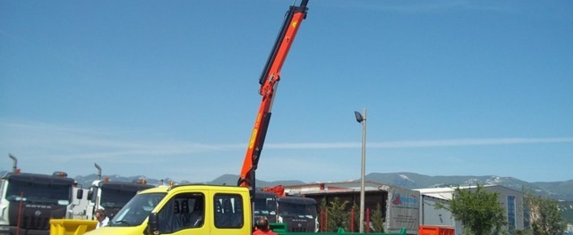 Palfinger dizalica PK 4200 i trostrani kiper TK 35 za tvrtku Herculanea