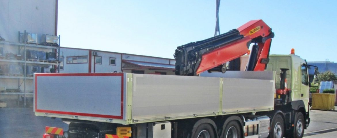Palfinger dizalica PK 48002 EH i tovarni sanduk za tvrtku Grasa d.o.o.