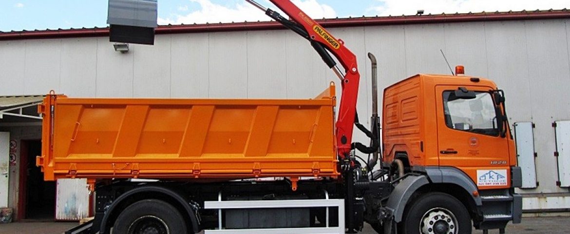 Palfinger dizalica PK 8500 i trostrani kiper TK 115 za Javno Komunalno Preduzeće Cetinje
