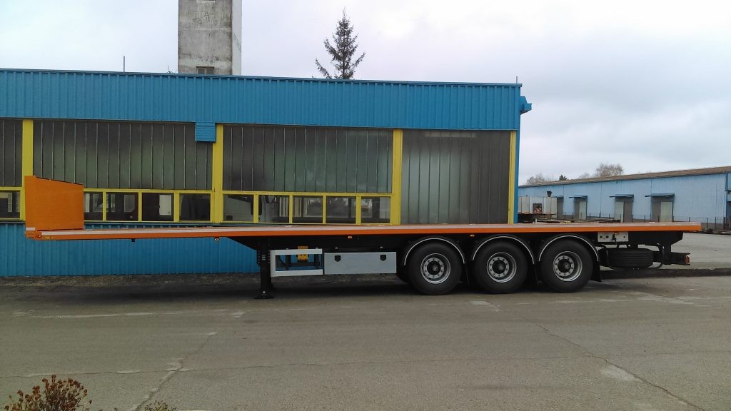 Poluprikolica PPSM 39 za transport stupova ili cijevi za tvrtku STSI Integrirani tehnički servisi d.o.o