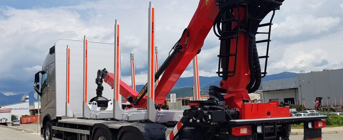 Šumarska nadogradnja s Palfinger Epsilon dizalicom Q170Z96 i šumarskom platformom za tvrtku Kušanić d.o.o.