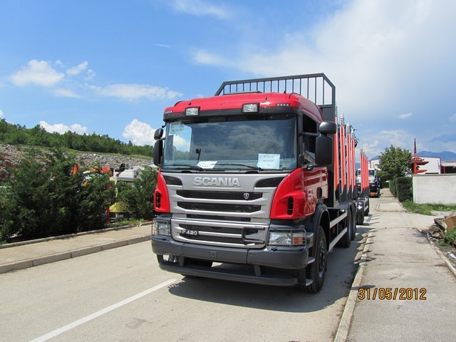 Šumarska_nadogradnja_s_Palfinger_Epsilon_dizalicom_Q150Z_i_šumarska_prikolica_PSM_200_šumarstvo