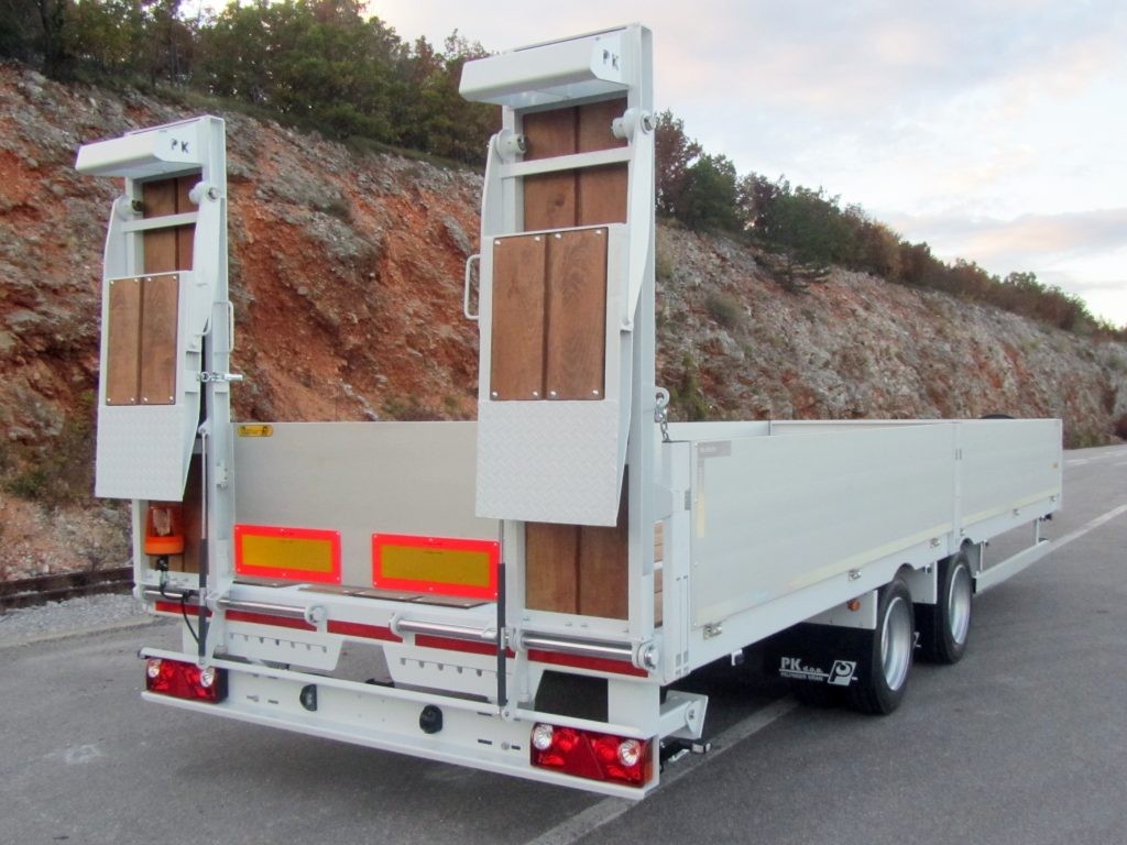 Tandem prikolica za transport radnih strojeva PRT 140 za tvrtku Ivkom d.d.