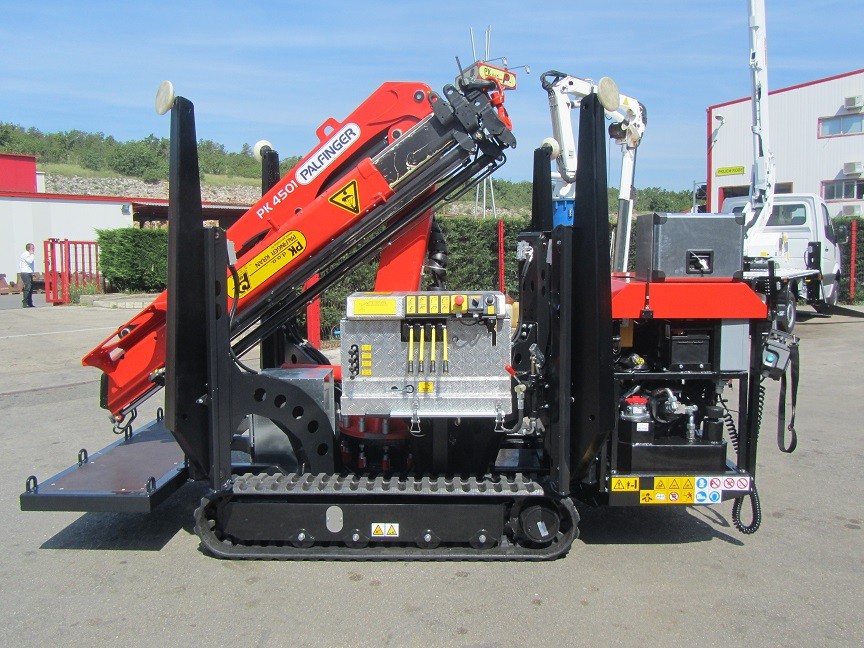 Transporter gusjeničar s Palfinger dizalicom PK 4501 za HOPS, Opatija