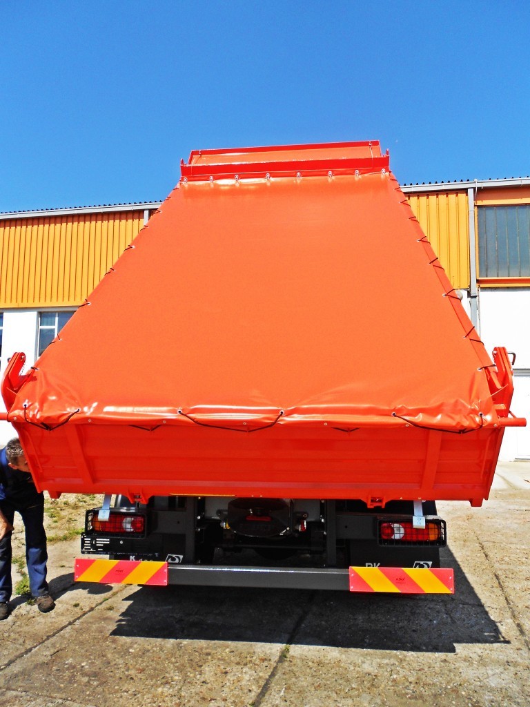 Trostrani_kiper_TK_95_kiperski_sanduci_komunalne_djelatnosti