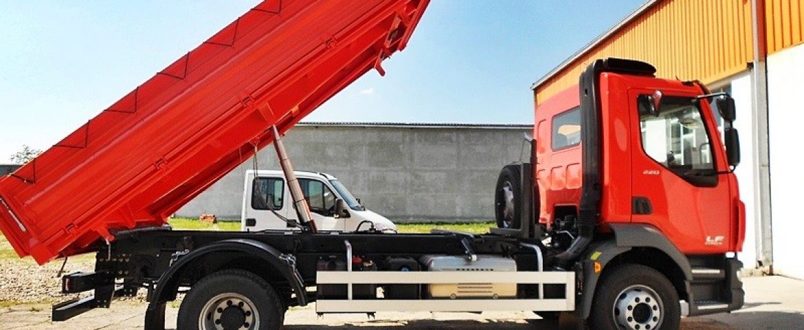 Trostrani kiper TK 95 za JKP Komunalni projekt
