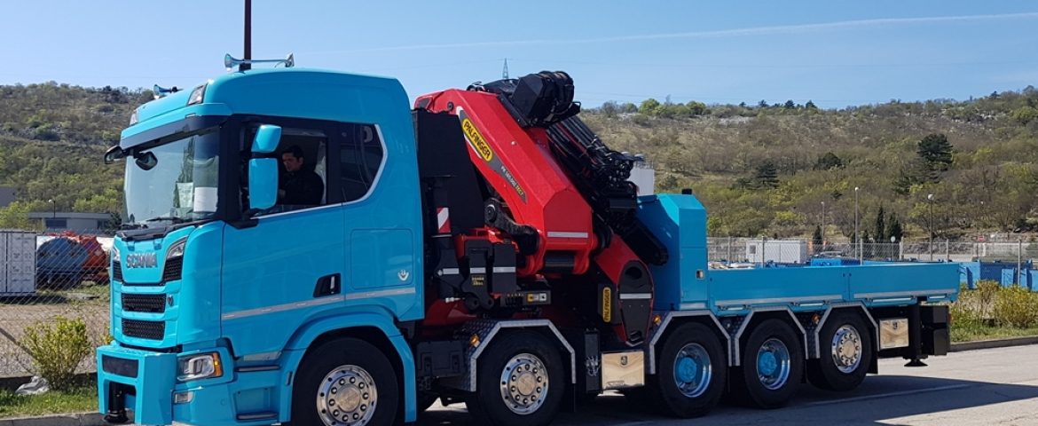 Scania R 650 V8 s Palfinger dizalicom za Velebit Promet