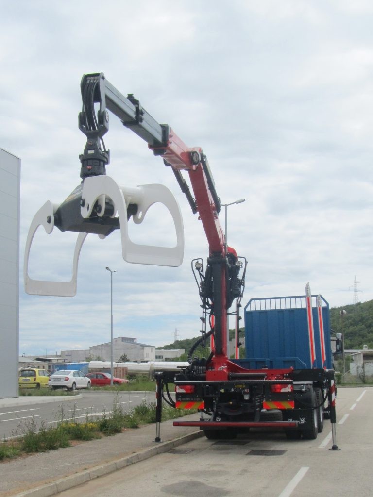 šumarstvo_Šumarska_nadogradnja_s_Palfinger_Epsilon_dizalicom_M110Z82_šumarska_platforma