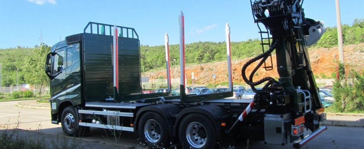 Šumarska nadogradnja s Palfinger Epsilon dizalicom M110Z za UPTO vl. Nikola Benšak