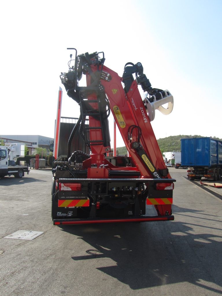 šumarstvo_Šumarska_platforma_s_Palfinger_Epsilon_dizalicom_M120Z