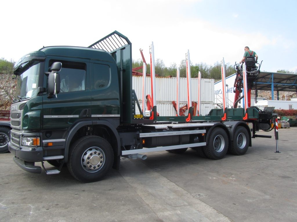 šumarstvo_Šumarska_platforma_s_Palfinger_Epsilon_dizalicom_M120Z