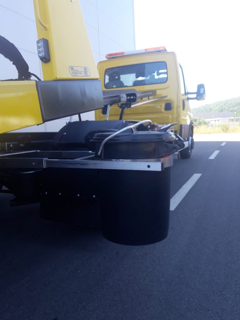 vučne_službe_Hidraulična_klizna_platforma_HK_75