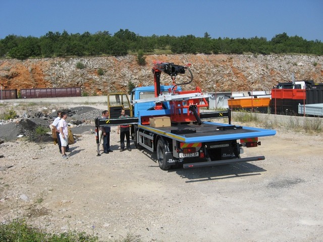 Palfinger_dizalica_PK_12000T_i_fiksna_platforma_F_120_pauk_vozila