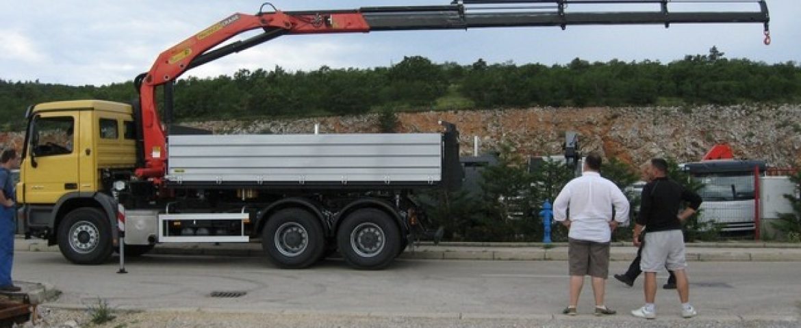 Palfinger dizalica PK 18500 i aluminijski trostrani kiper TK 160 za Euroline – Nova Transporti