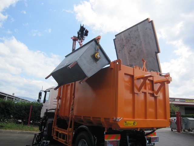 Palfinger_dizalica_PK_6500_i_stražnji_kiper_SK_115_kiperski_sanduci__komunalne_djelatnosti