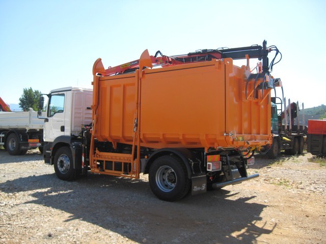 Palfinger_dizalica_PK_6500_i_stražnji_kiper_SK_115_kiperski_sanduci__komunalne_djelatnosti