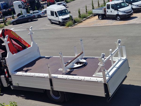 palfinger-dizalica-PK-17.001-SLD3-i-tovarni-sanduk-elektroprivreda